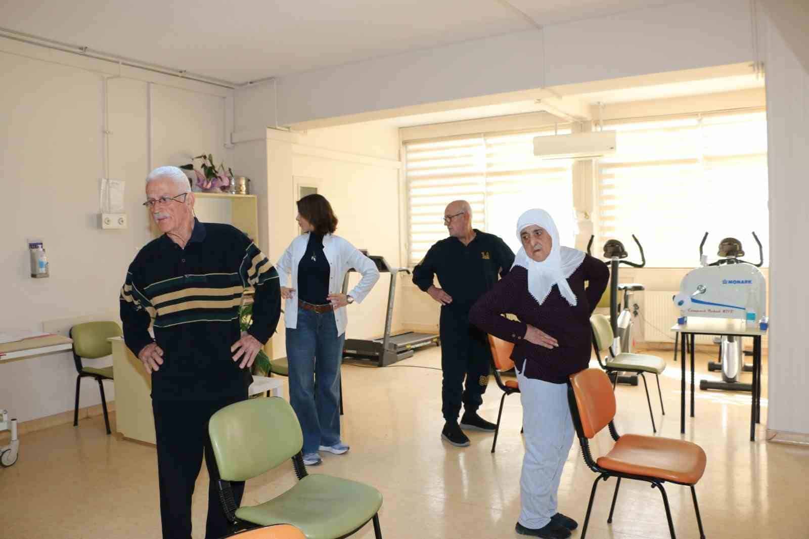Solunum hastalarına pulmoner rehabilitasyon umut oluyor