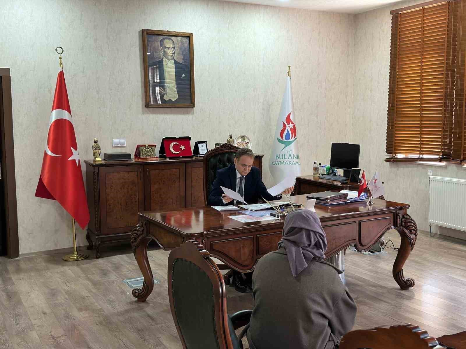 Bulanık’ta ‘Halk Günü’nde talepler tek tek dinlendi