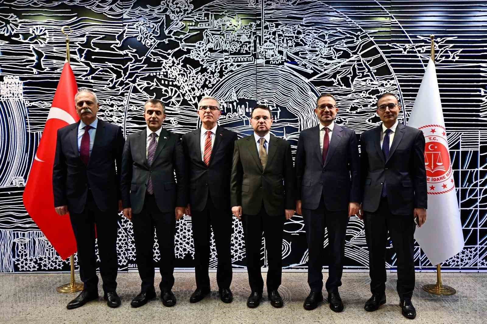 Bakan Gürlek: "Adalet güçlüden yana algısını hep birlikte kıracağız"