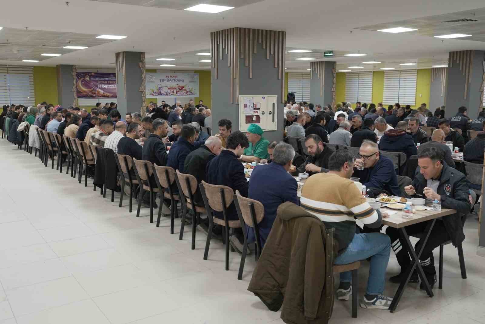 MEAH’ta iftar ve sahur programı düzenlendi