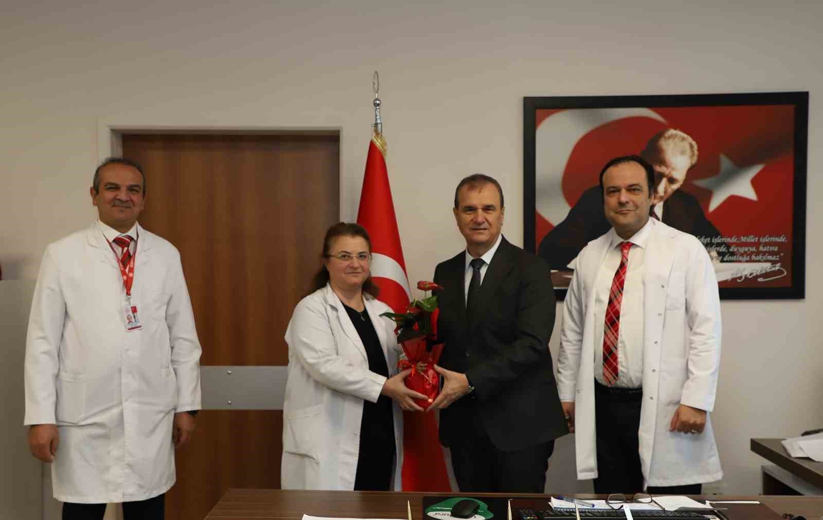 Büyükçekmece Belediye Başkan Vekili Çebi, sağlık çalışanlarının Tıp Bayramı’nı kutladı