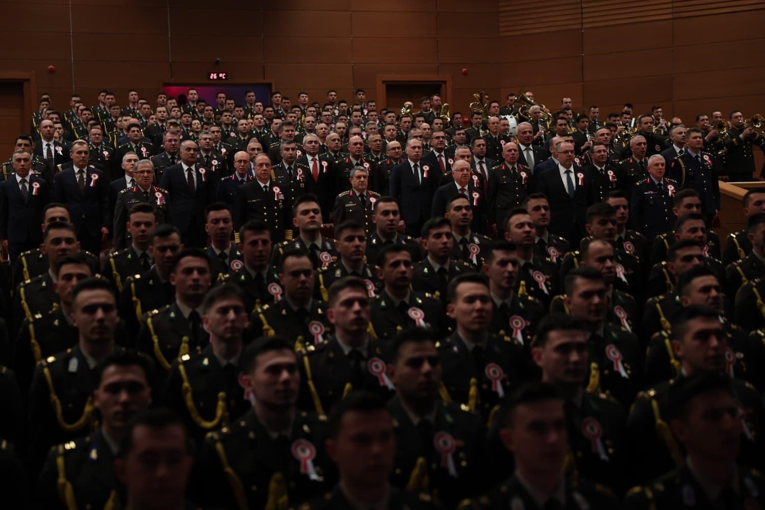 Bakan Güler: "Çevremizdeki bu ateş çemberine rağmen ülkemiz istikrar adası olma vasfını sürdürüyor"