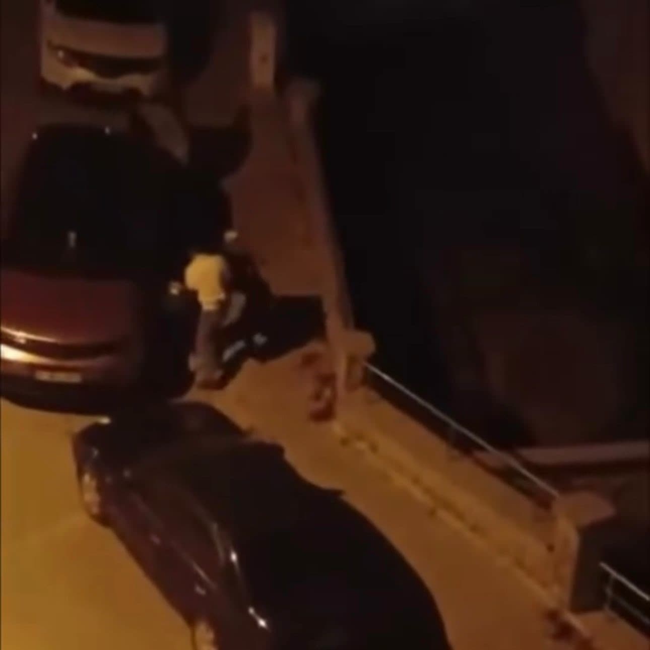 İki grup arasındaki yumruklu kavga kamerada