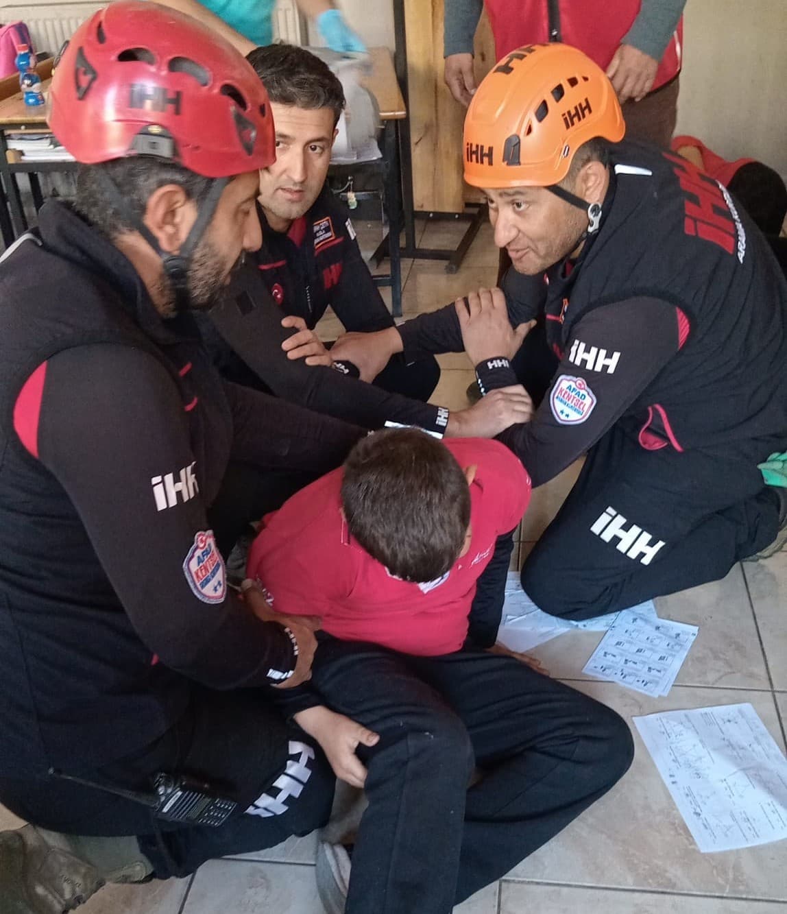 Köyceğiz Atatürk Ortaokulu’nda Afet Tatbikatı gerçekleştirildi