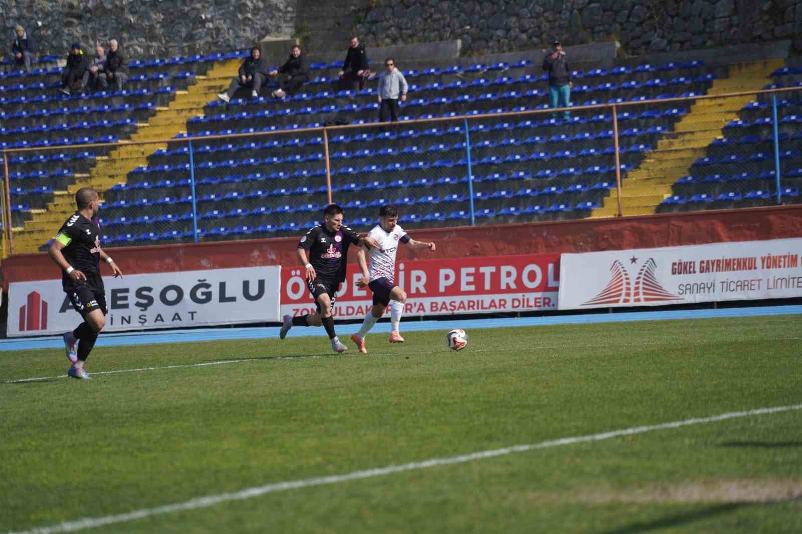 TFF 3. Lig: Zonguldakspor: 0 - Karadeniz Ereğli Belediyespor: 2