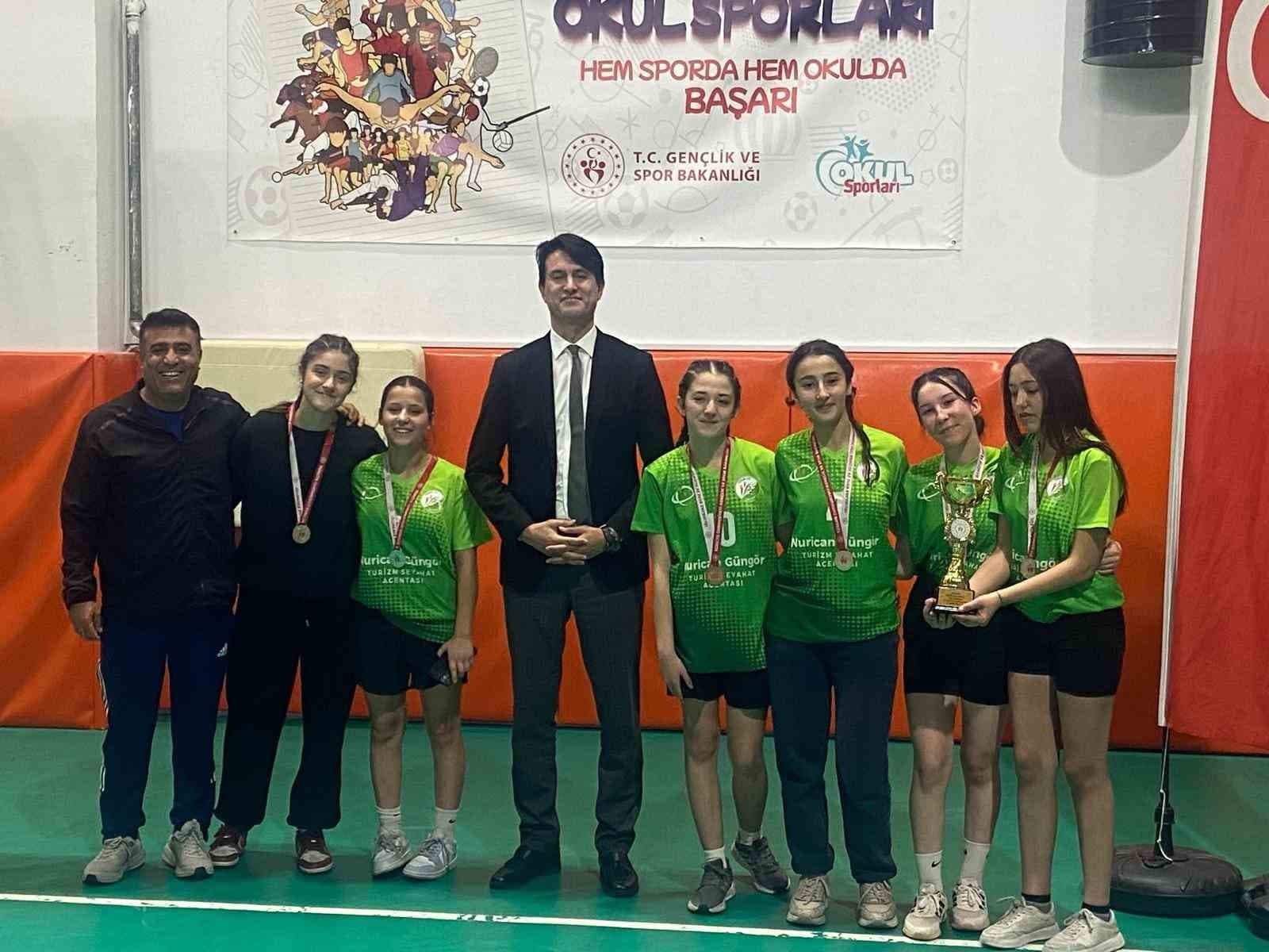Köyceğizli öğrenciler Futsal’da İl ikincisi oldu