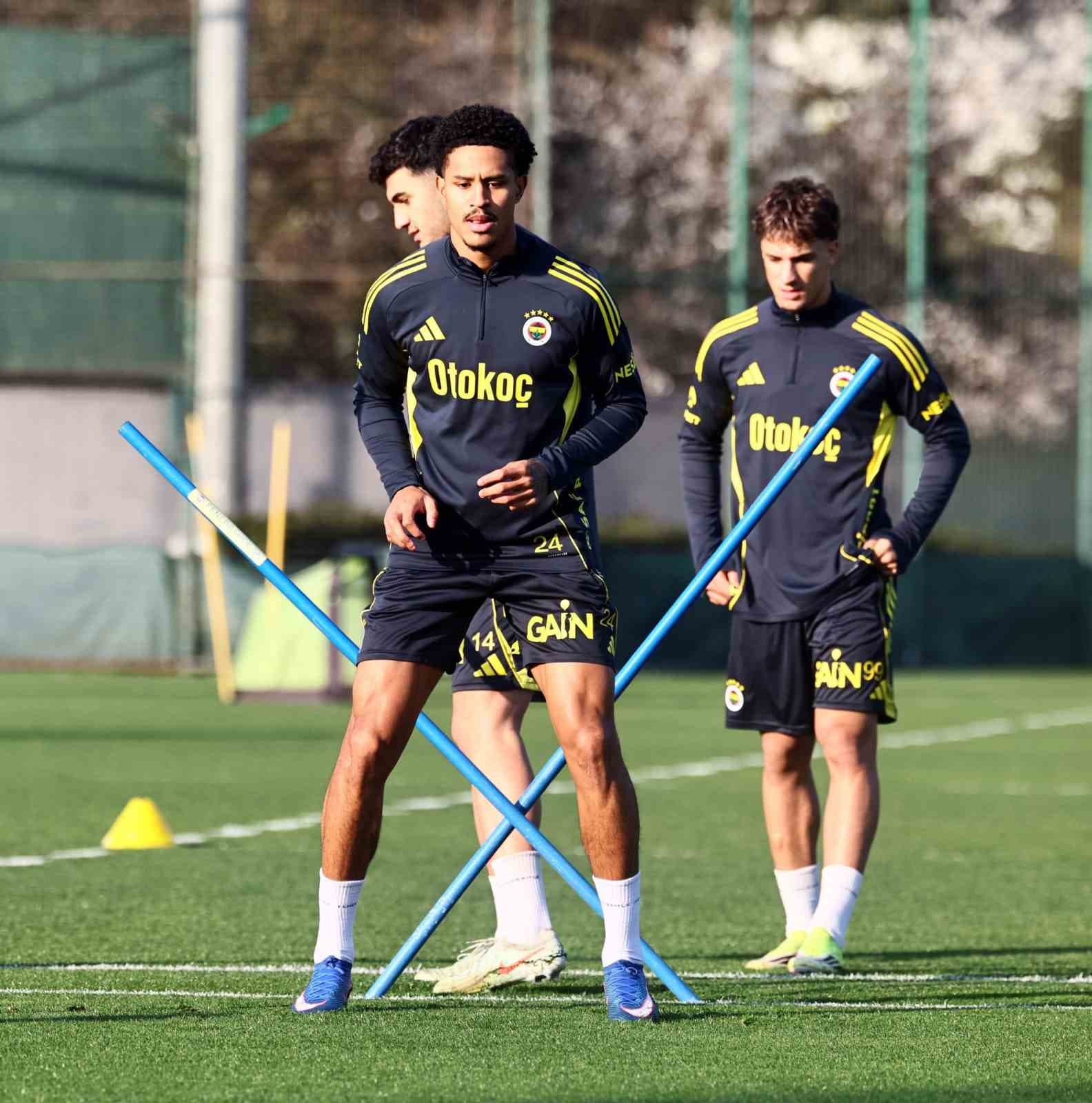 Fenerbahçe, Gaziantep FK maçı hazırlıklarını tamamladı