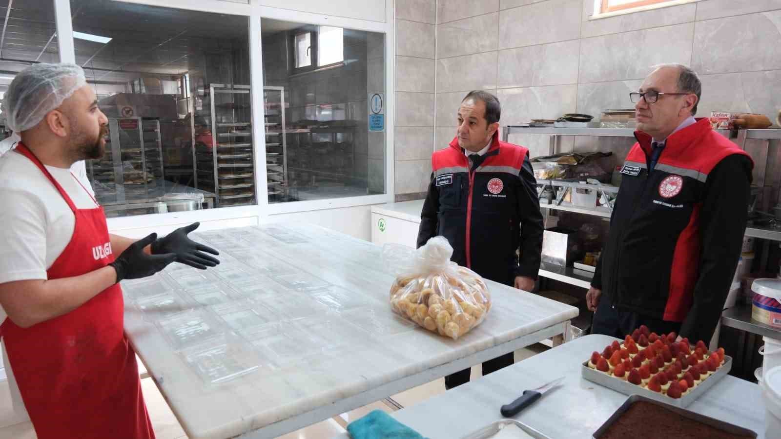 Erzincan’da bayram öncesi gıda denetimleri sıklaştırıldı