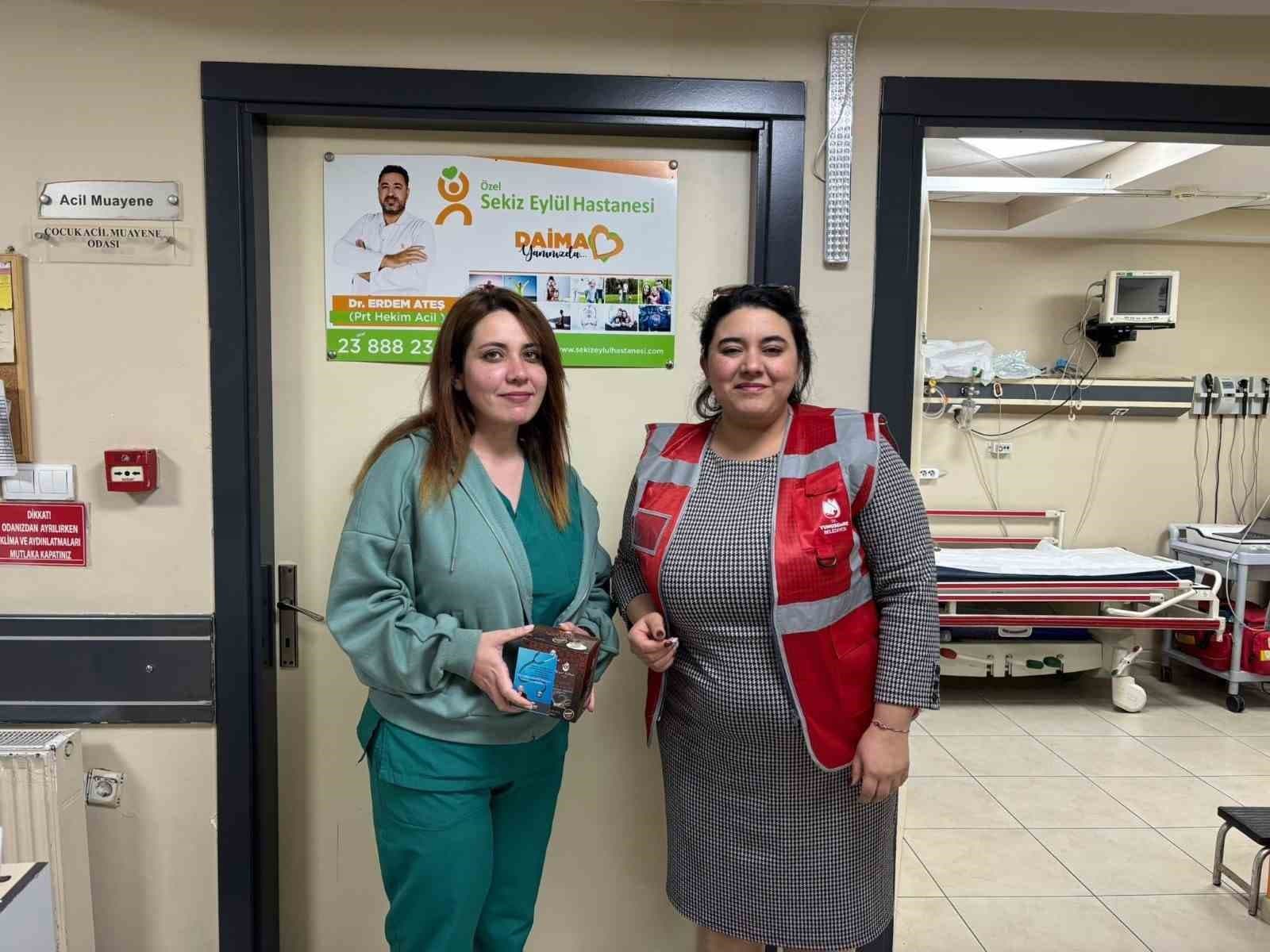 Yunusemre’de nöbetçi doktorlar unutulmadı