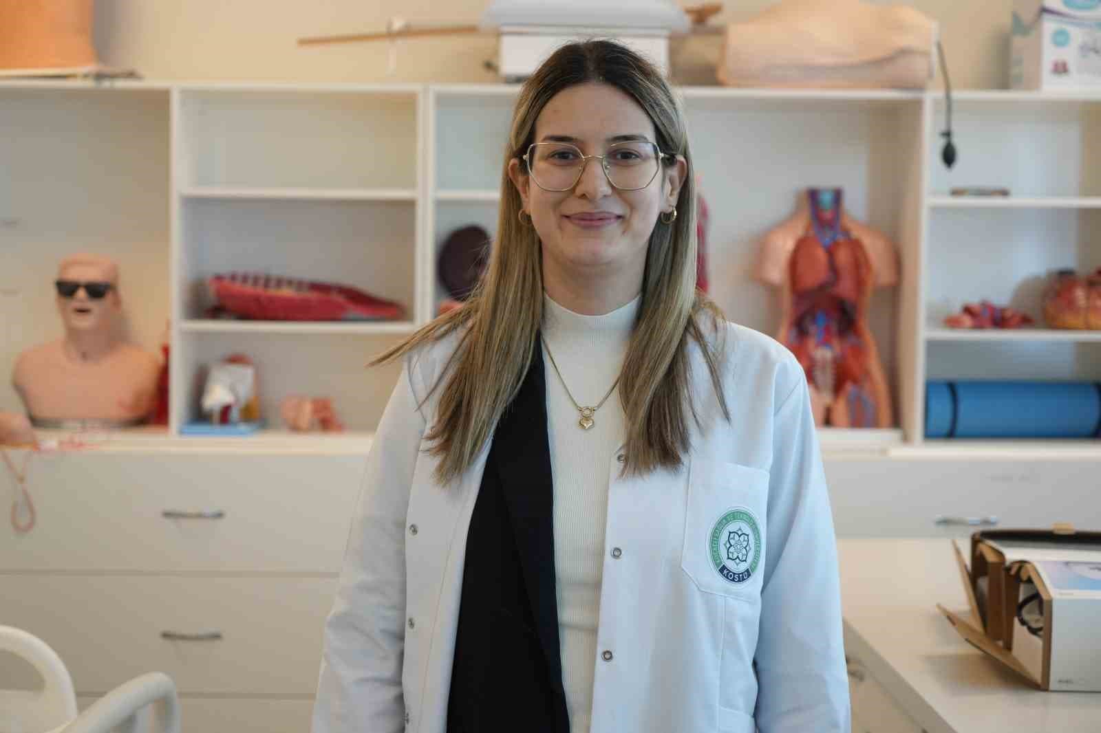 VR gözlüğü takıp damar yolunu 3 boyutlu buluyorlar