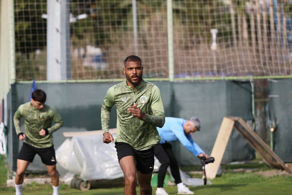 Alanyaspor, Kocaelispor maçı hazırlıklarını tamamladı