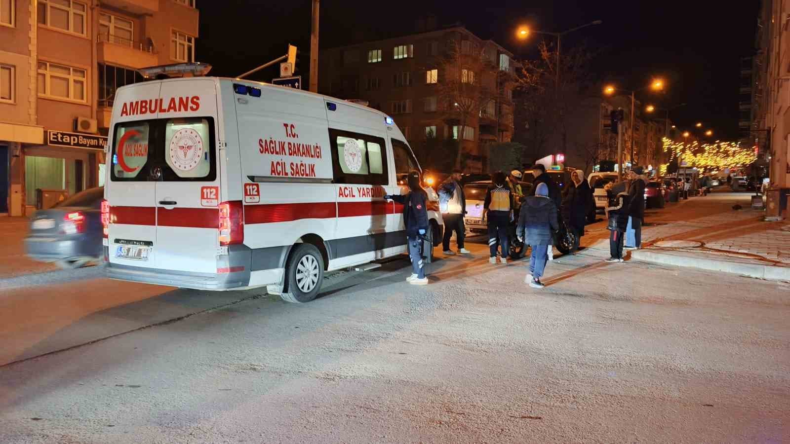 Bafra’da motosiklet otomobile çarptı: 1 yaralı