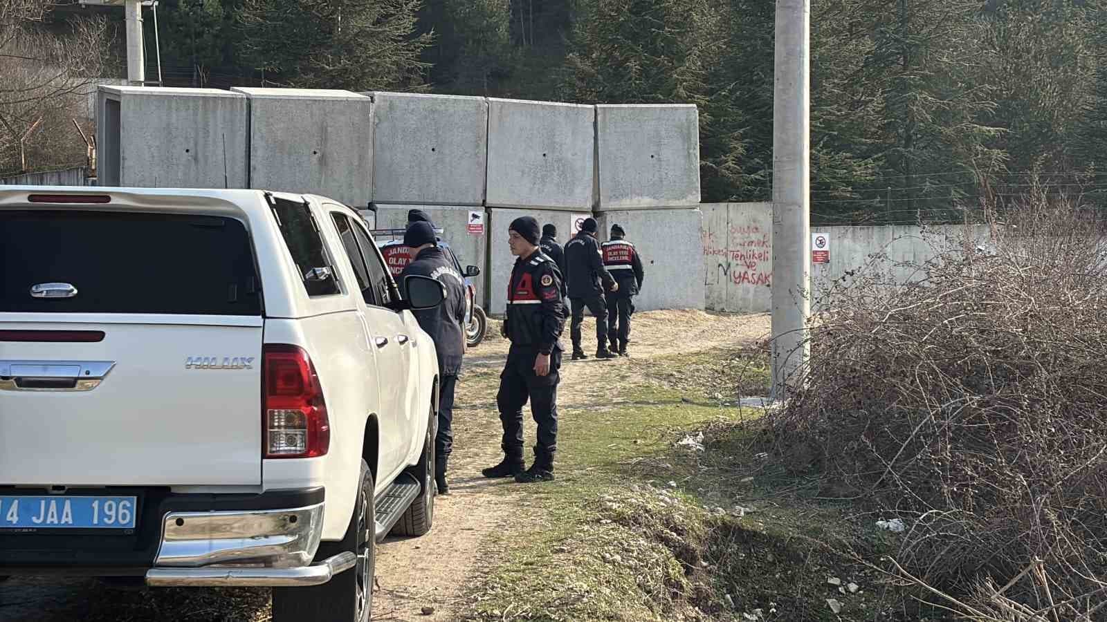 Gölette boğulma tehlikesi geçiren 13 yaşındaki çocuk hastanede hayatını kaybetti