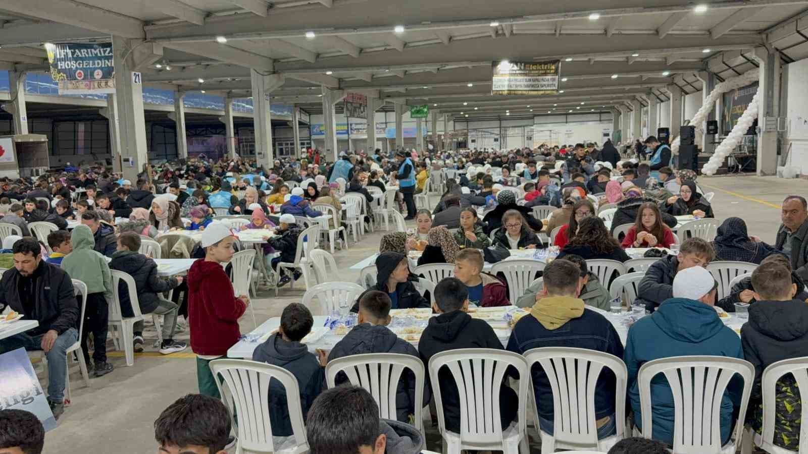 Yenice Müftülüğü’nden gençlik şöleni ve iftar