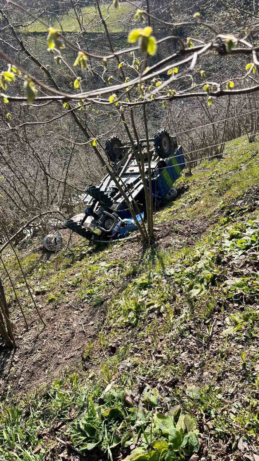 Kastamonu’da "patpat" şarampole yuvarlandı: 2 yaralı