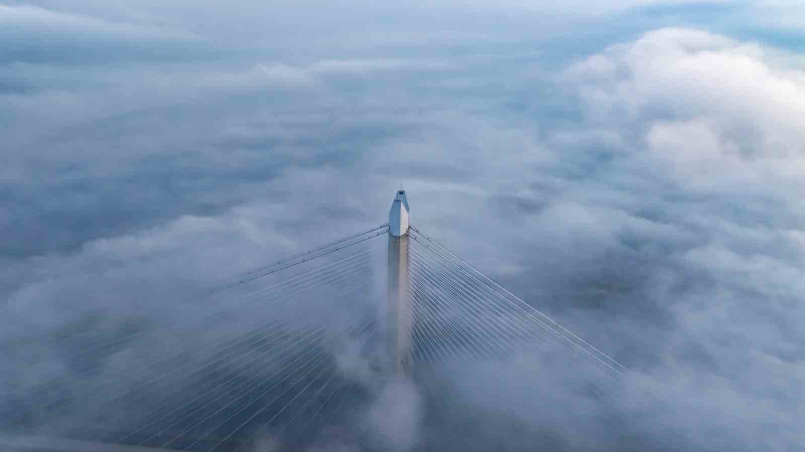 İstanbul’da sabahın ilk ışıklarıyla mest eden görüntü