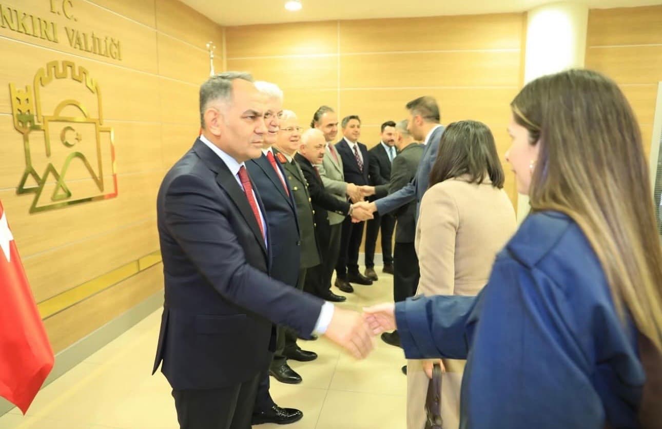 Çankırı’da protokol ile vatandaşlar bayramlaştı