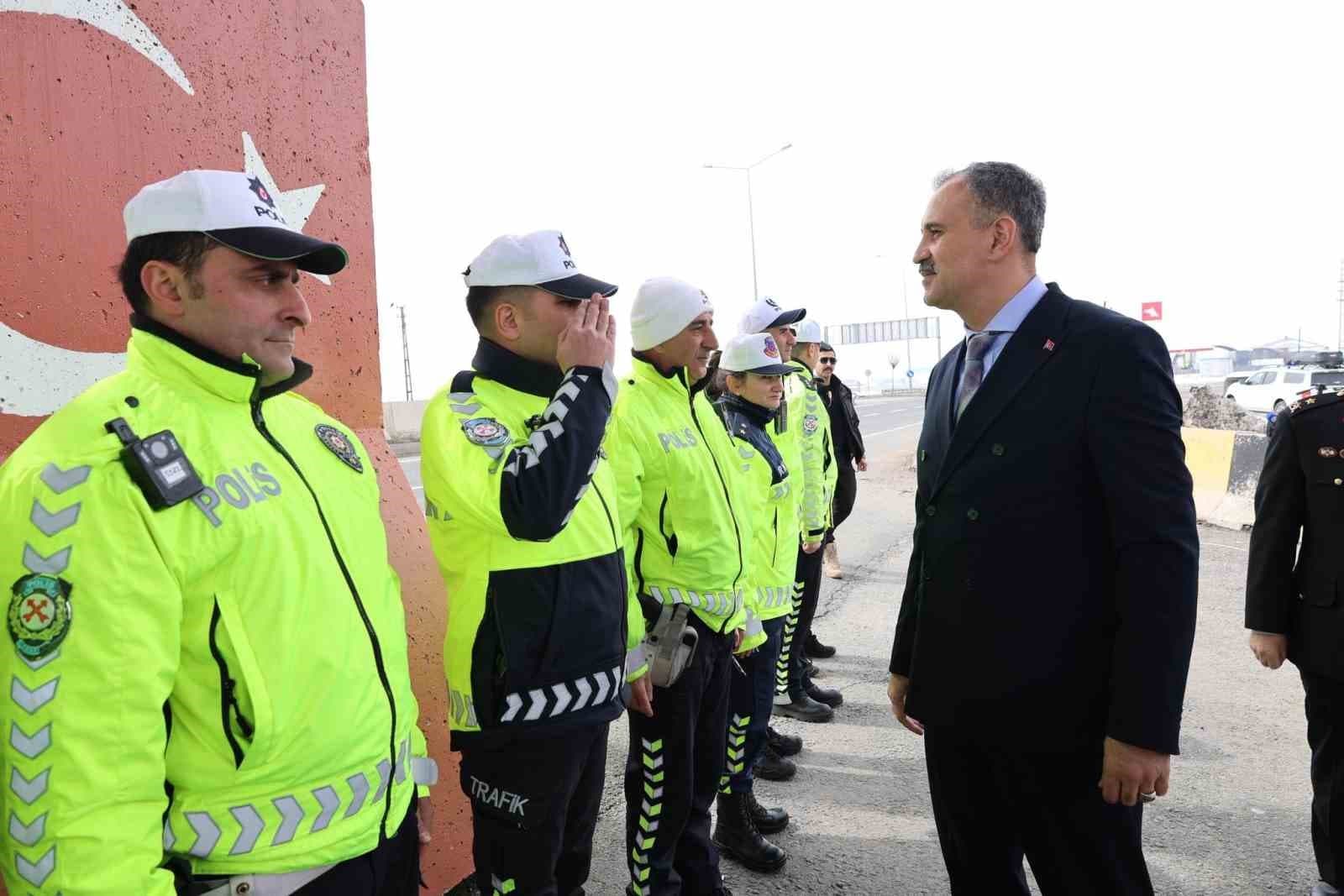 Ağrı’da bayram tedbirleri artırıldı