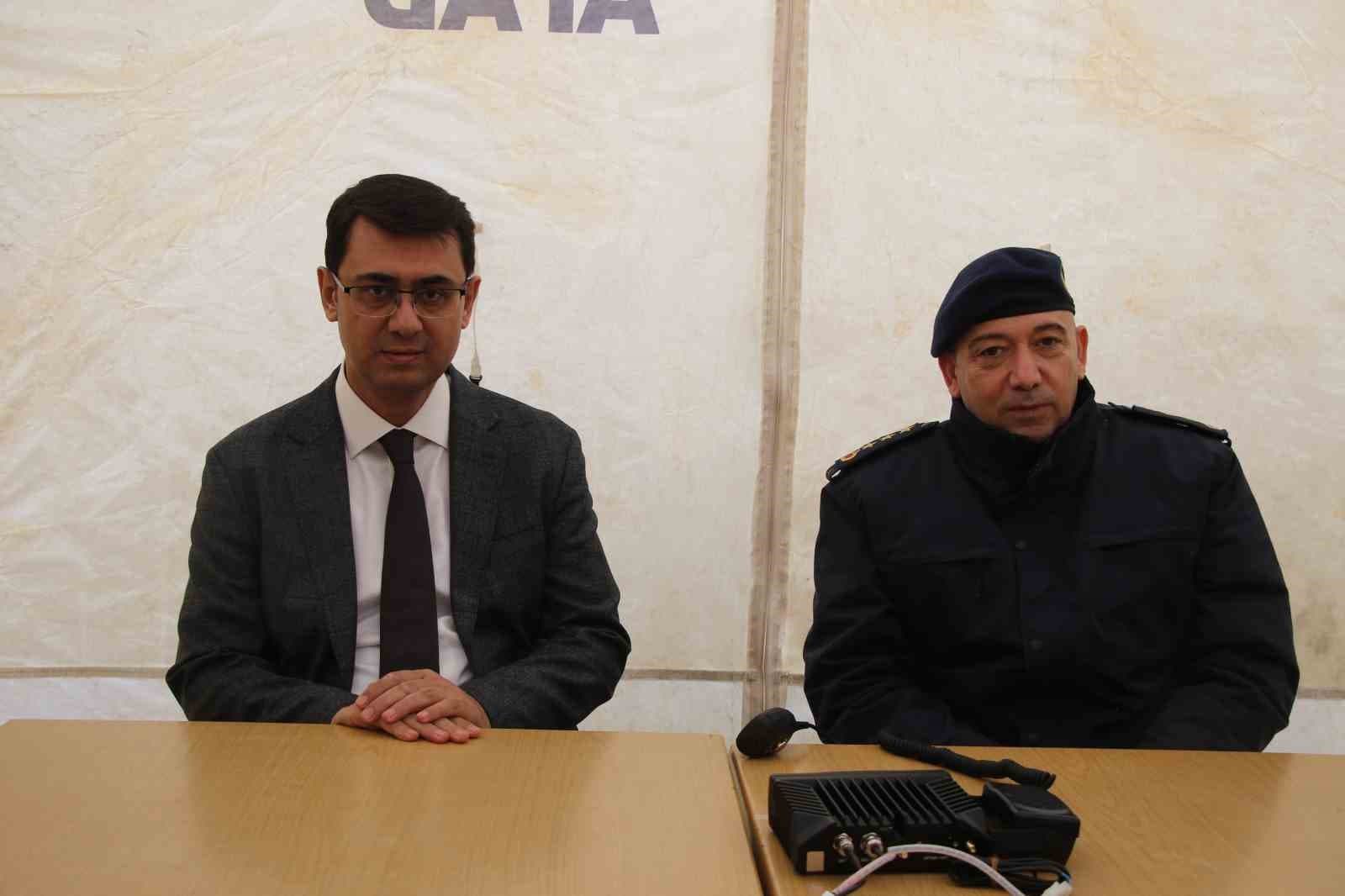 Vali Kartal uygulama noktalarını ziyaret etti