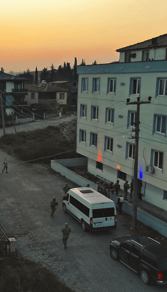 Yalova’da DEAŞ operasyonunda 1 tutuklama, 3 sınır dışı