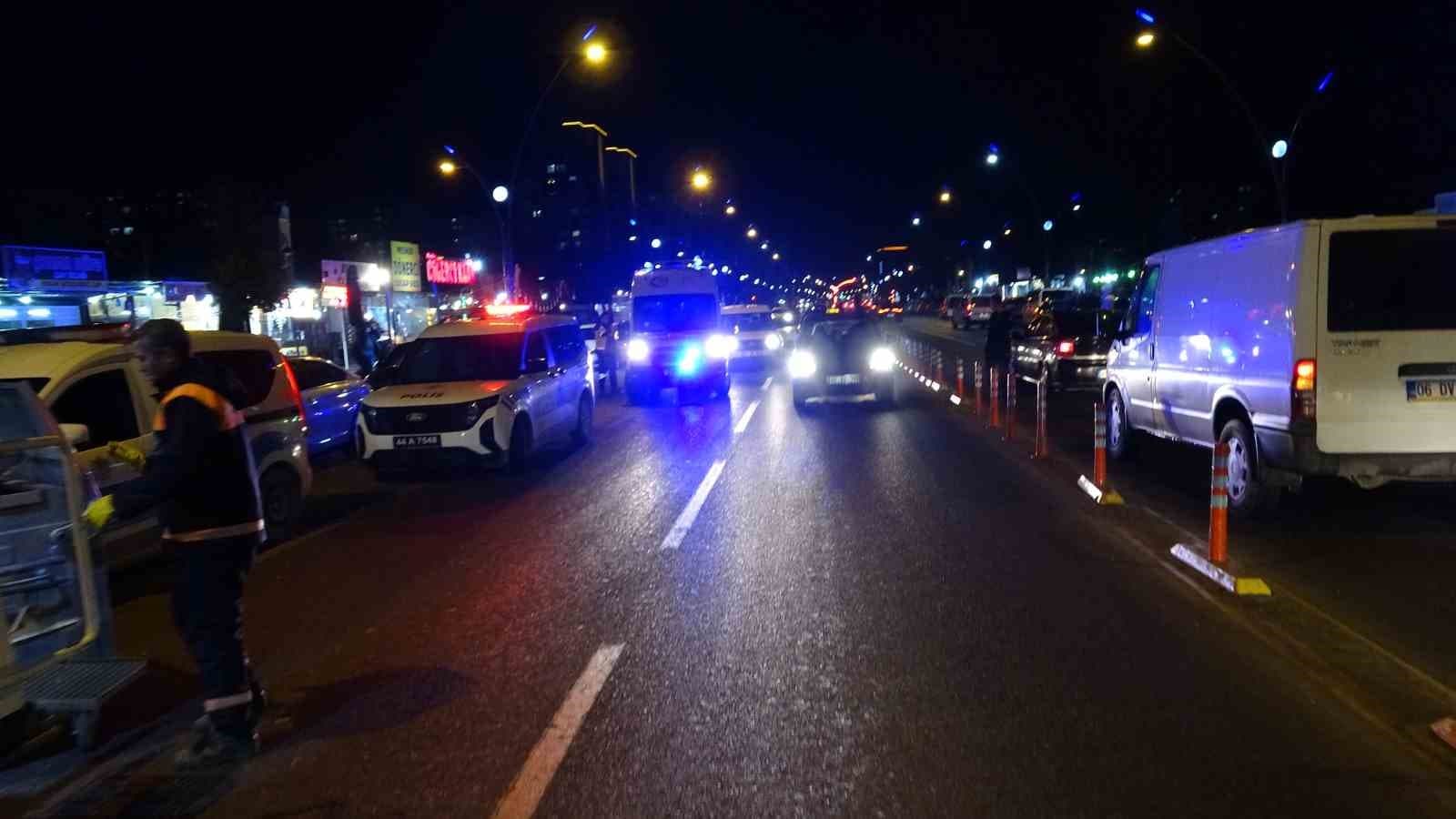 Malatya’da trafikte tartışma kanlı bitti : 2 yaralı 3 gözaltı