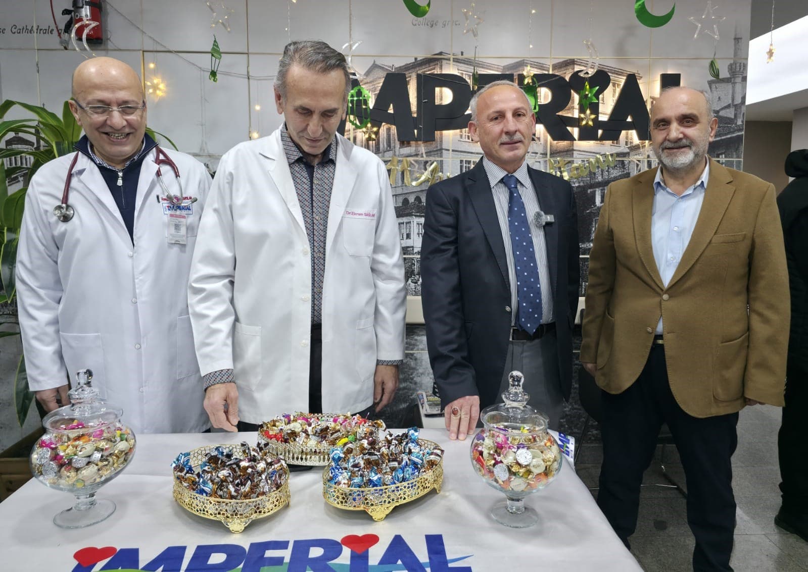 Özel İmperial Hastanesi’nde bayramlaşma