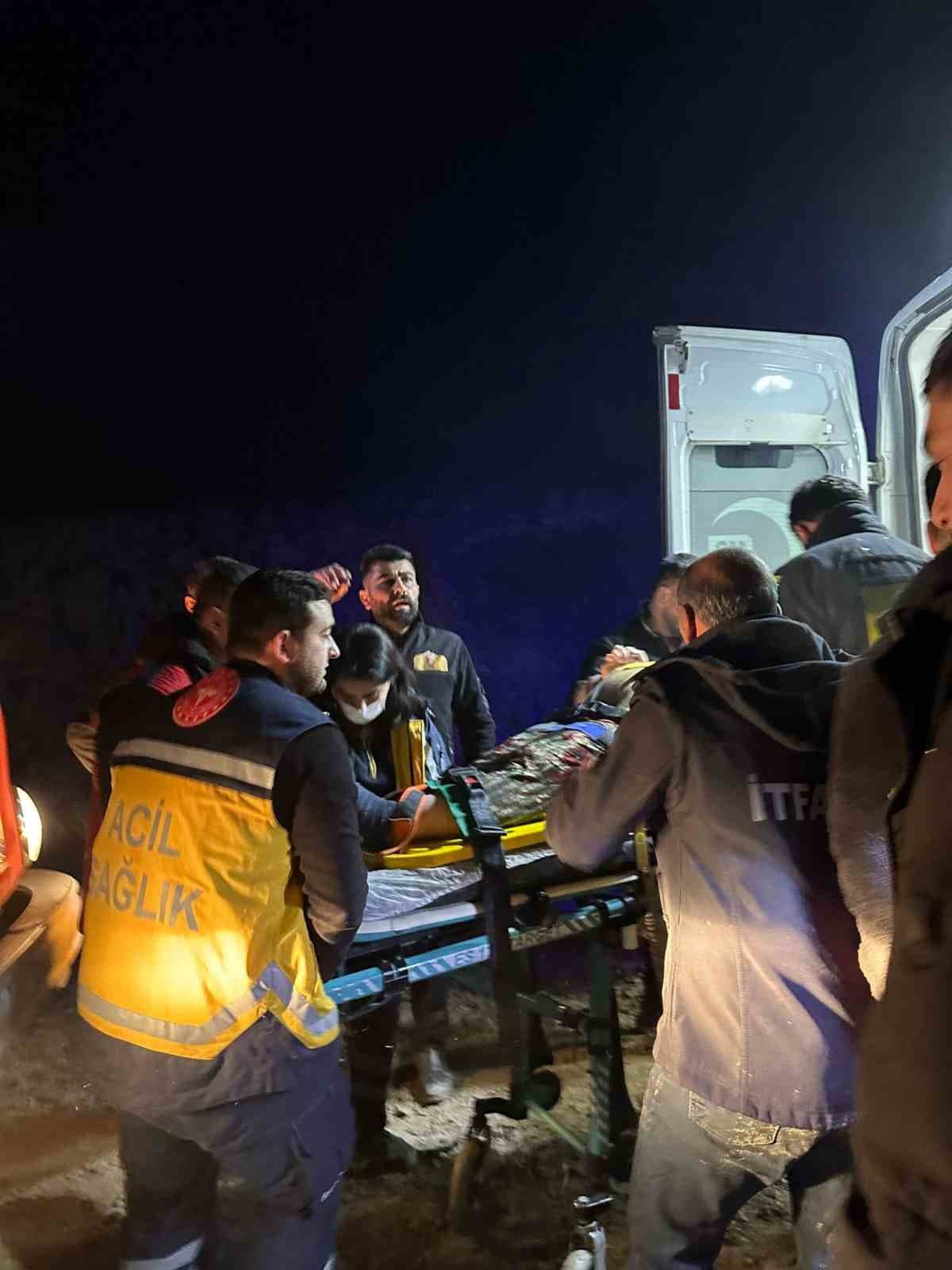 Sinop’ta otomobil uçuruma yuvarlandı: 7 yaralı