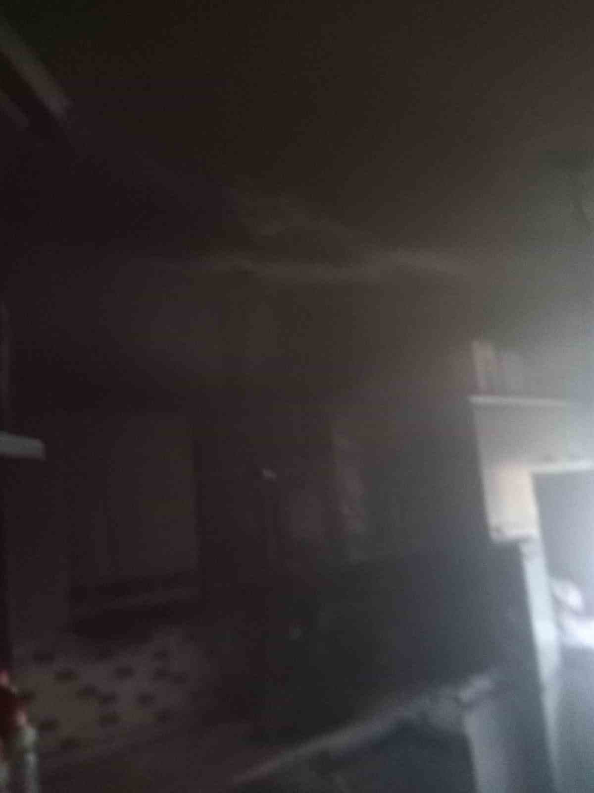 Van’da ev yangını