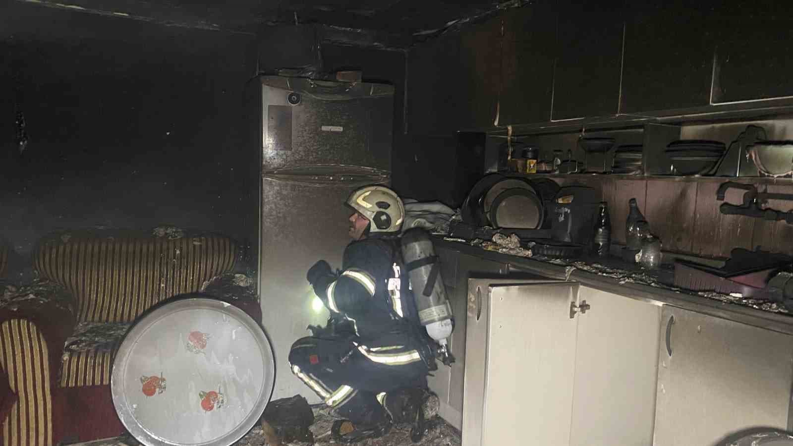 Çorum’da gecekondu yangını