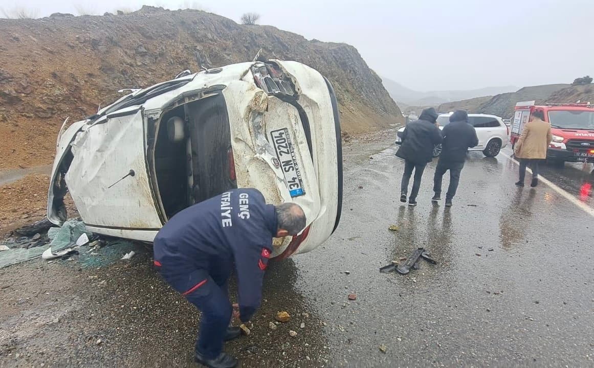 Bingöl’de trafik kazası : 4 yaralı