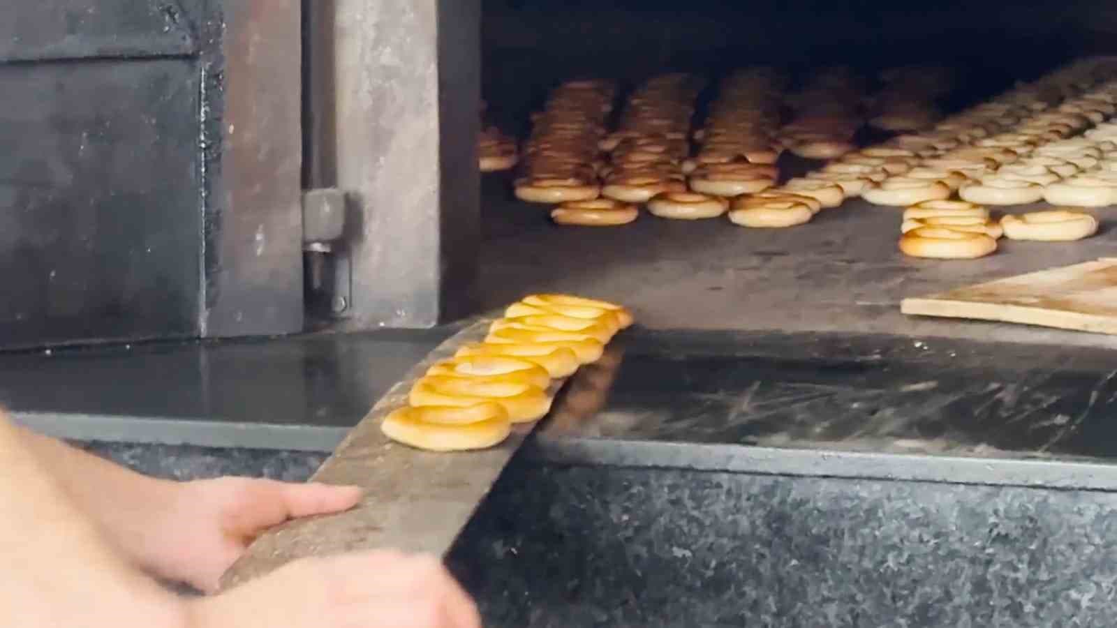 Rizelilerin vazgeçilmezi ’susamsız simit’ Cumhurbaşkanı Erdoğan’la gündeme geldi