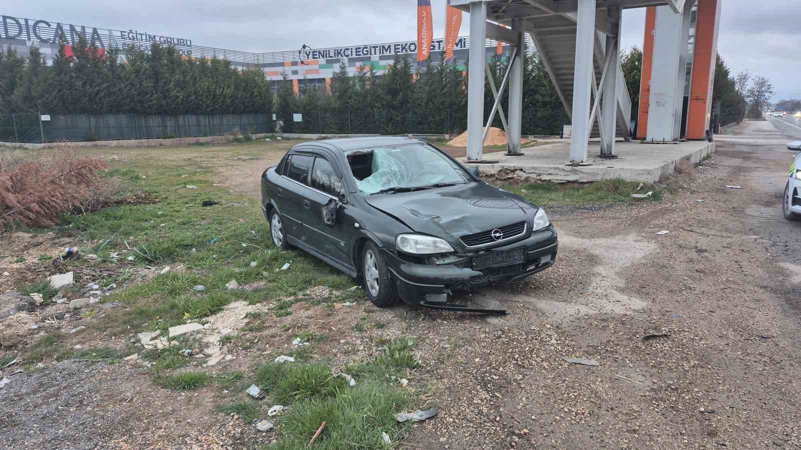 Çevre yolunda otomobilin çarptığı yaşlı adam hayatını kaybetti