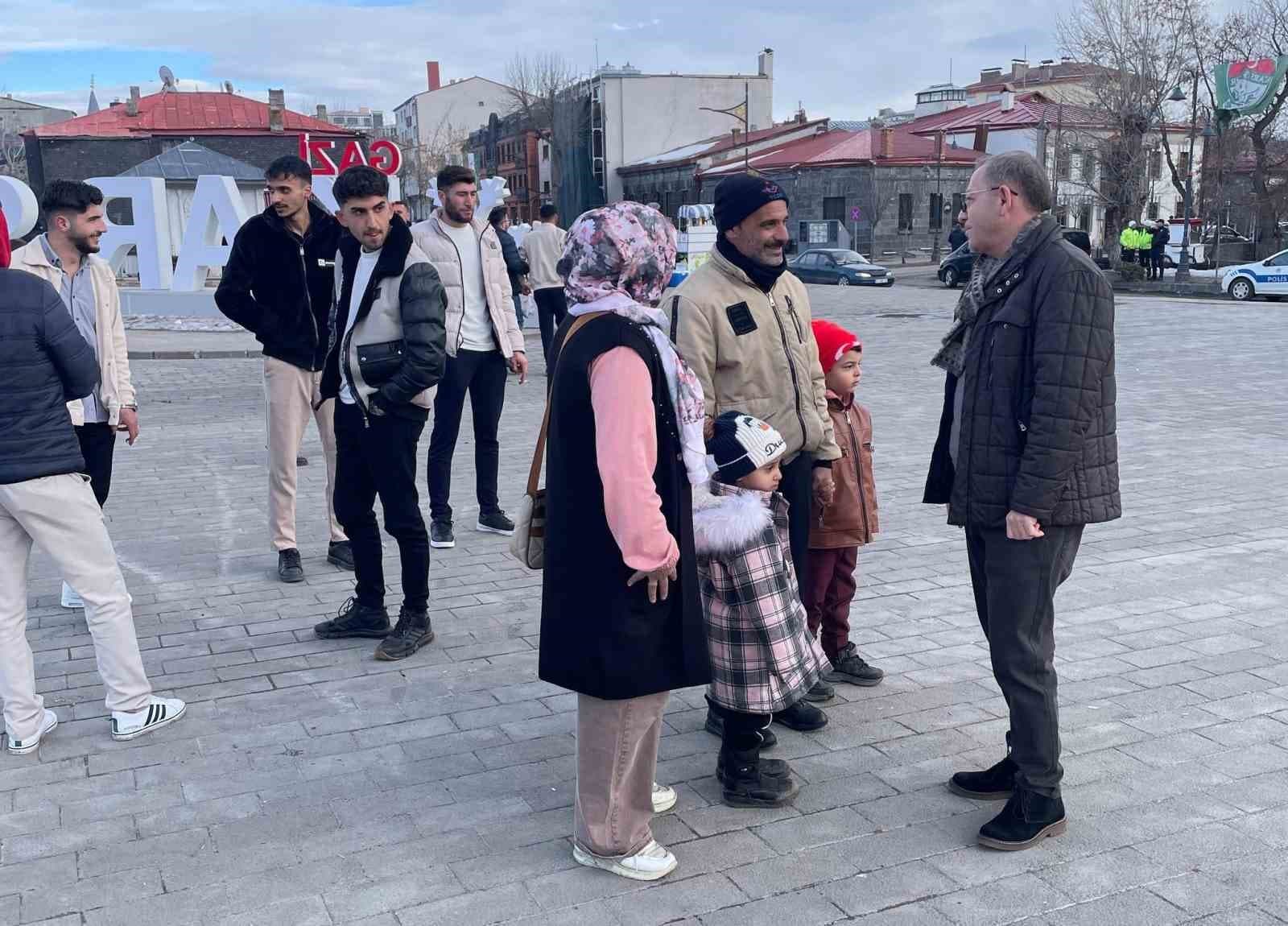 Kars’a yerli ve yabancı turistlerden yoğun ilgi
