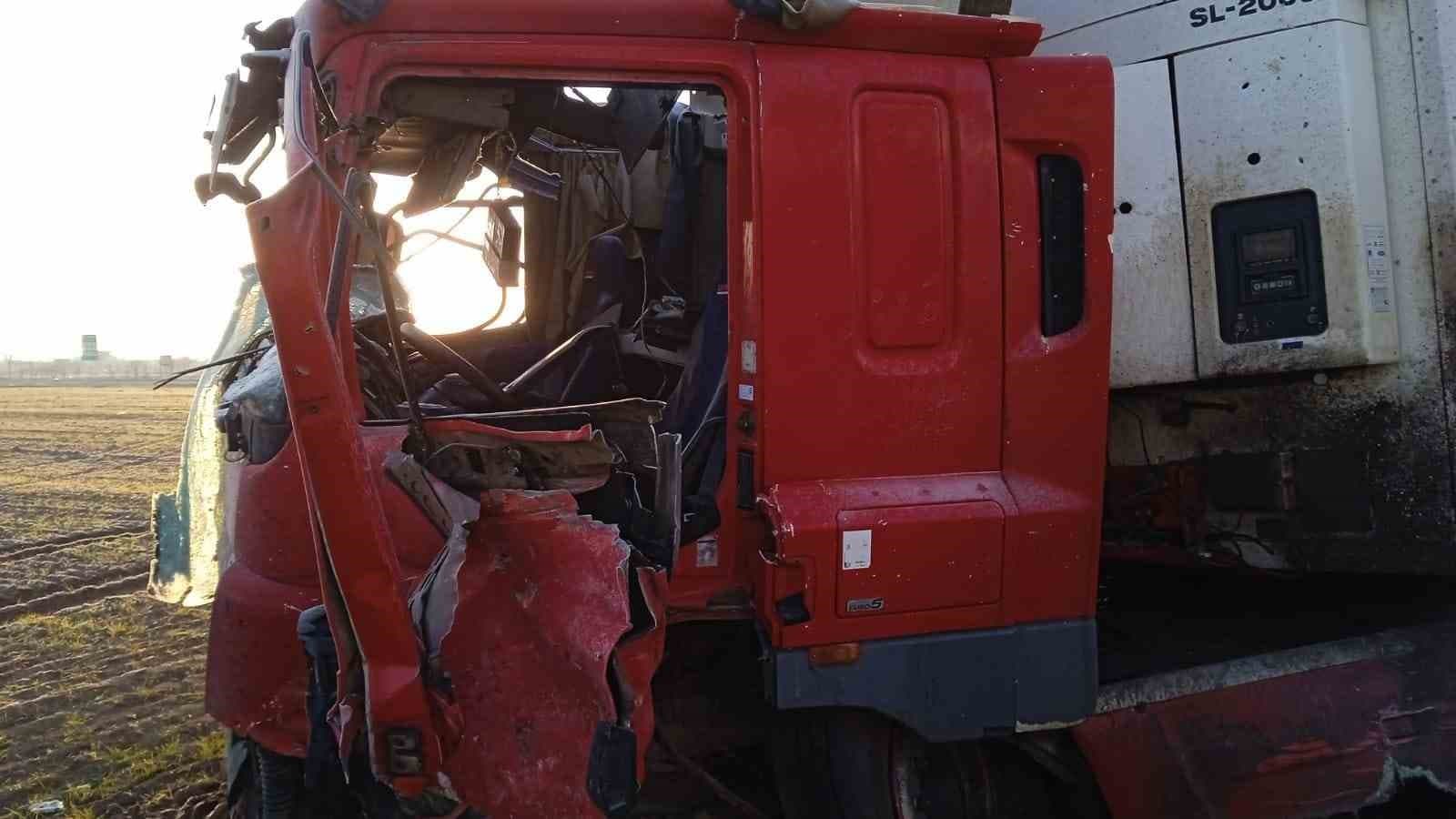 Füze saldırısında can veren genç tır şoförünün annesi: "İsrail ve Amerika kahrolsunlar, kendi ateşlerinde yansınlar"