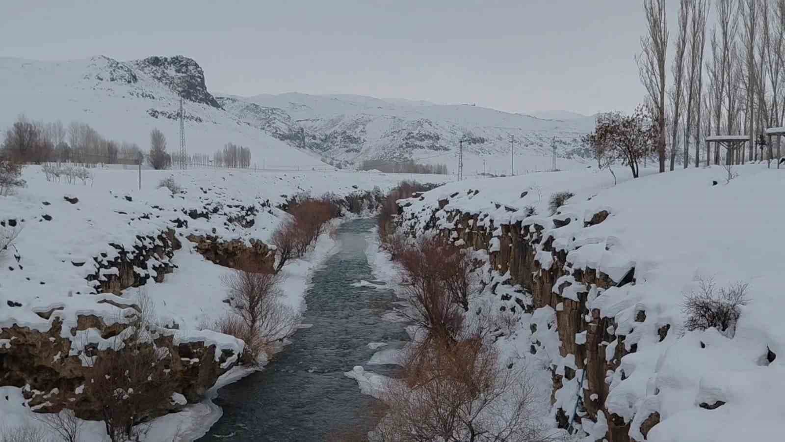 Van Gölü Havzası’nın doğusundaki yağış bolluğu tarımı ve inci kefali göçünü olumlu etkileyecek