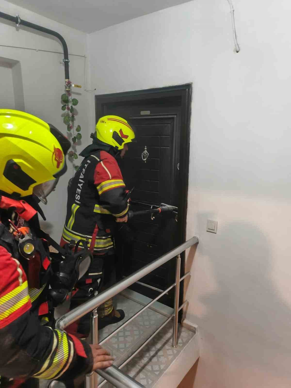 Edremit’te ev yangını