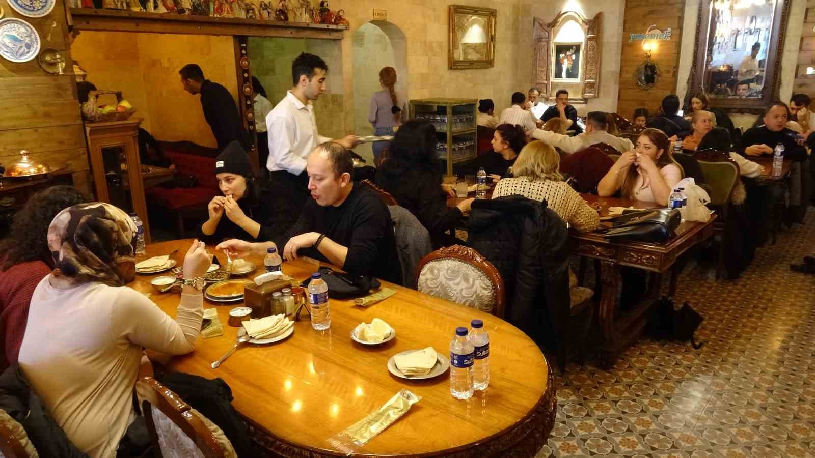 Turistler bayramda unutulmaz bir gastronomi deneyimi yaşadı