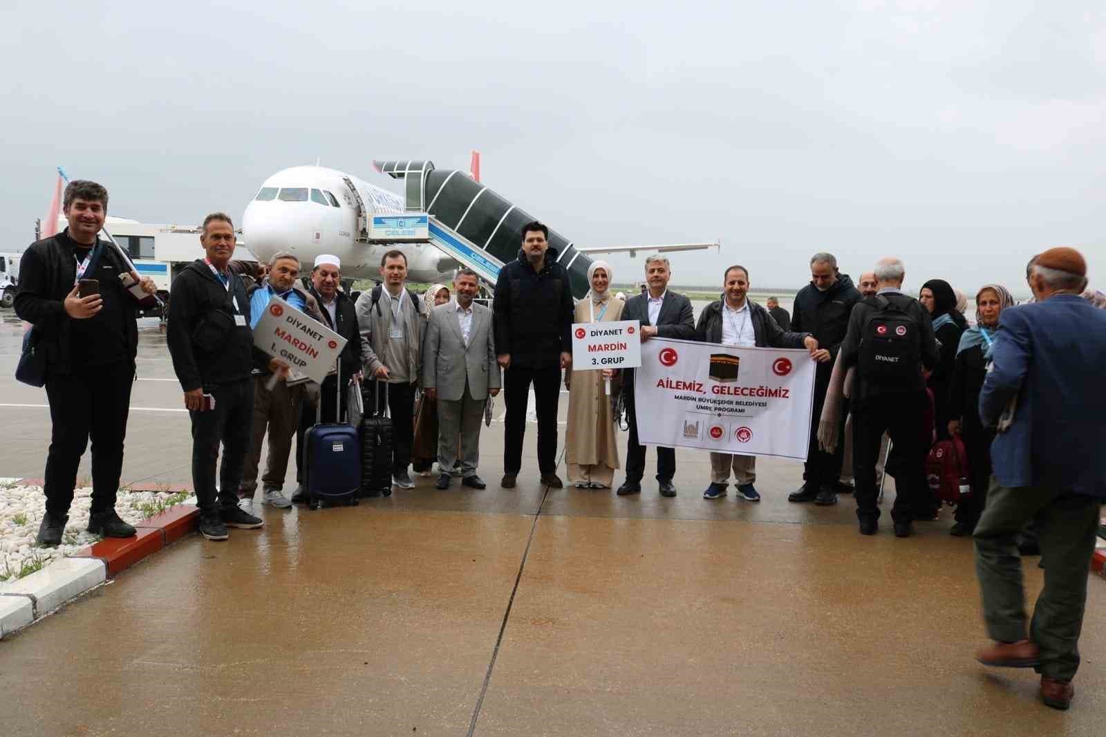 Mardin’de 47 çift dualarla umreye uğurlandı