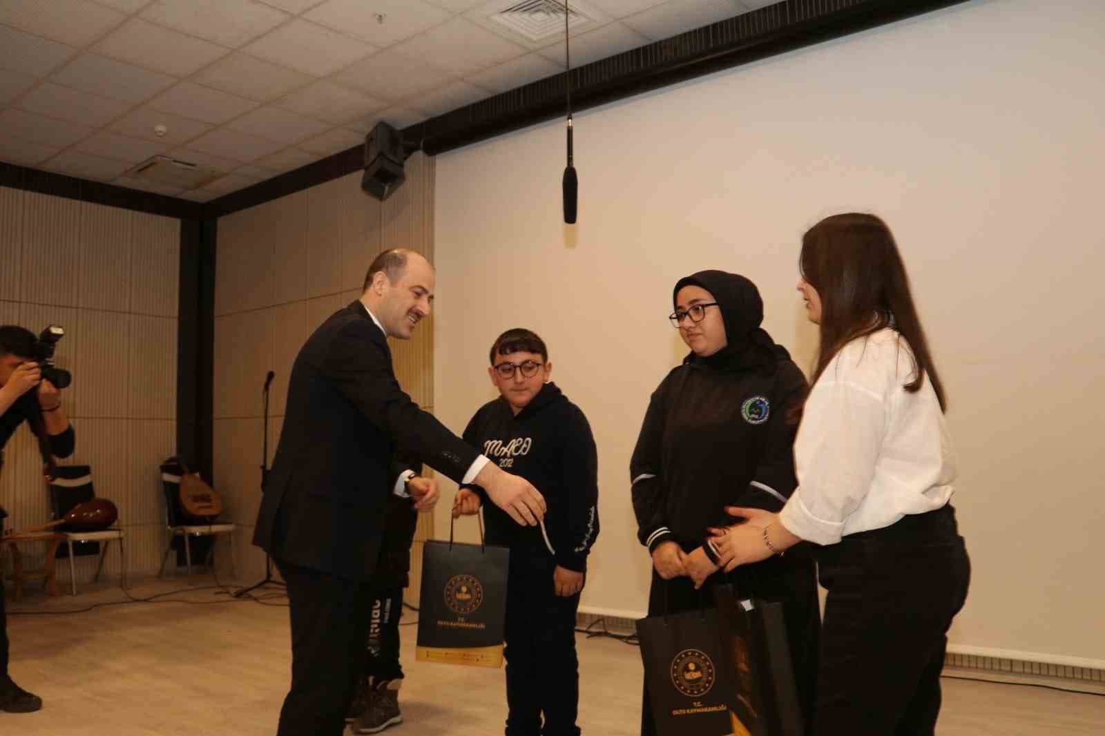 Oltu’da Çanakkale Şehitleri anıldı