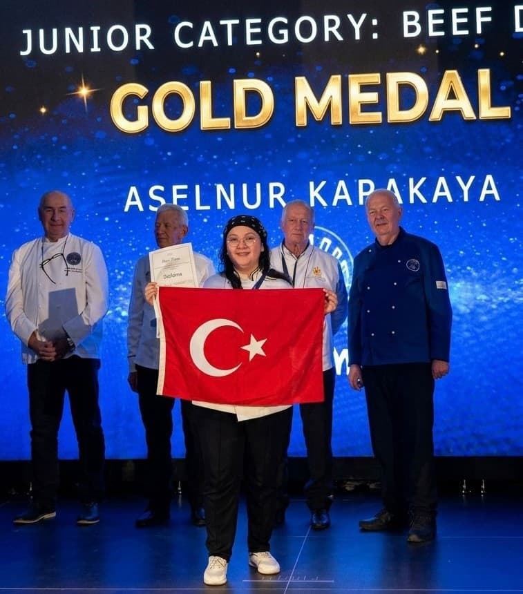 Balık ve dana yemeği kategorilerinde altın madalya kazandılar