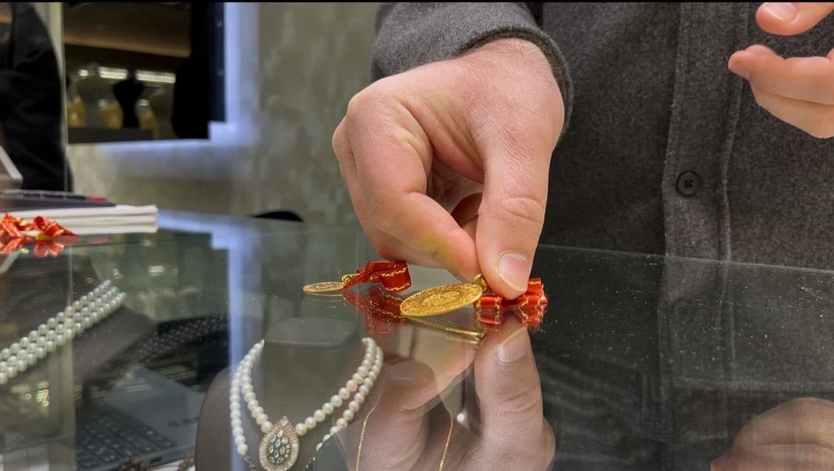 Altında bankalar ile canlı piyasadaki makas gramda 500 lirayı geçti