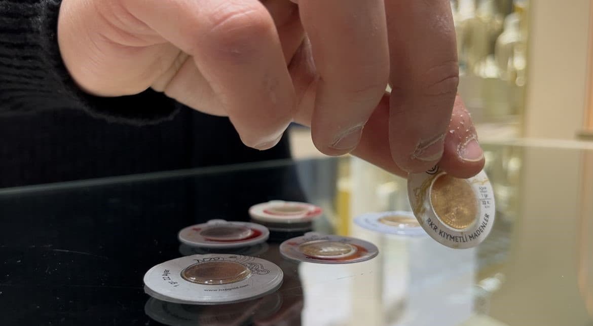 Altında bankalar ile canlı piyasadaki makas gramda 500 lirayı geçti