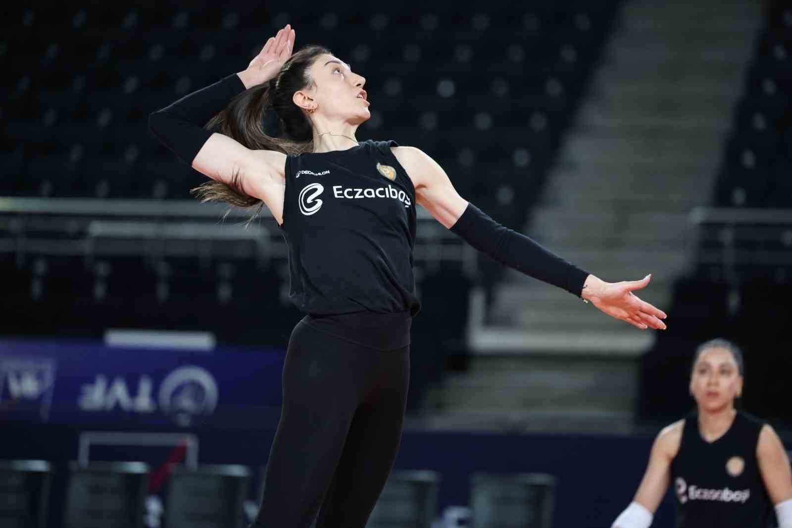 Eczacıbaşı Dynavit, Kupa Voley’de final hedefliyor