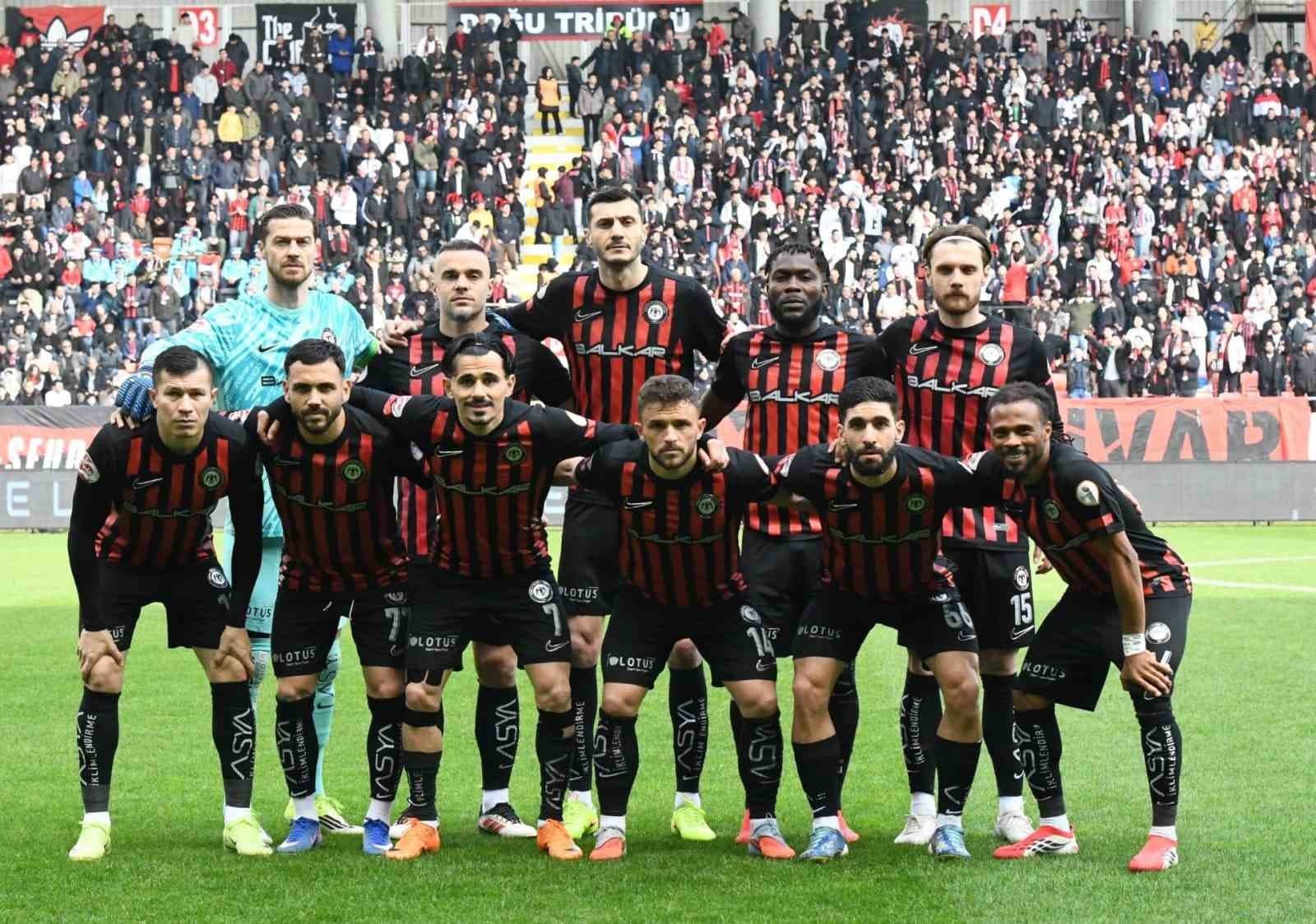 Çorum FK, Uğur Uçar yönetiminde 7 maçtan 7 galibiyetle ayrıldı