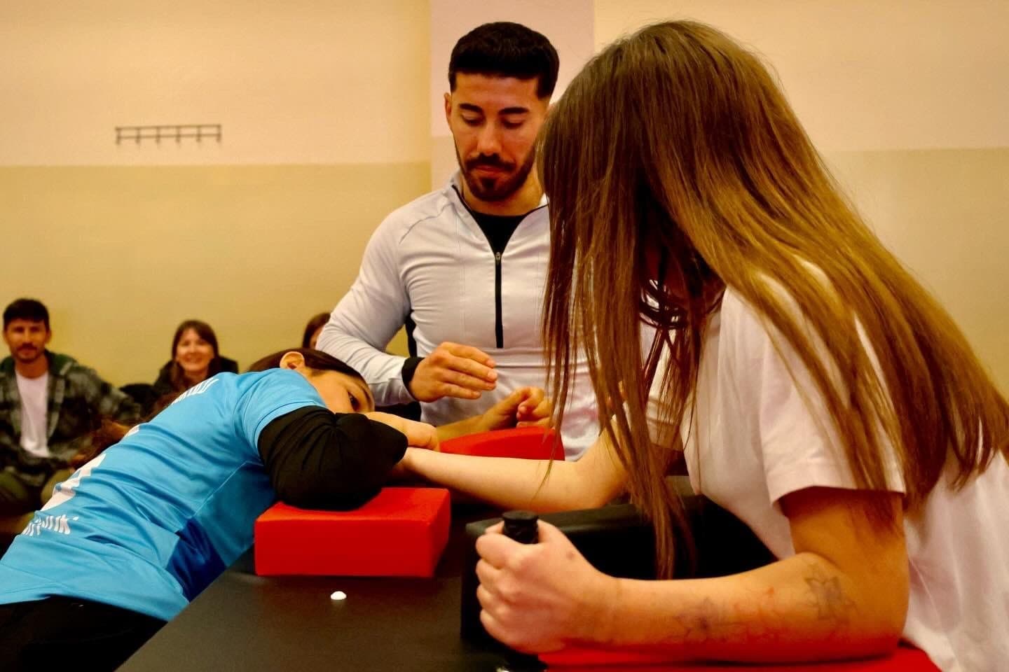 Bilecik’te Bilek Güreşi Yıldızlar İl Birinciliği tamamlandı