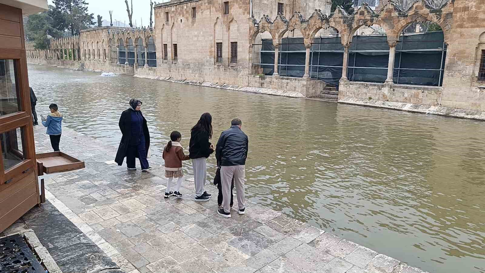 Balıklıgöl normale döndü