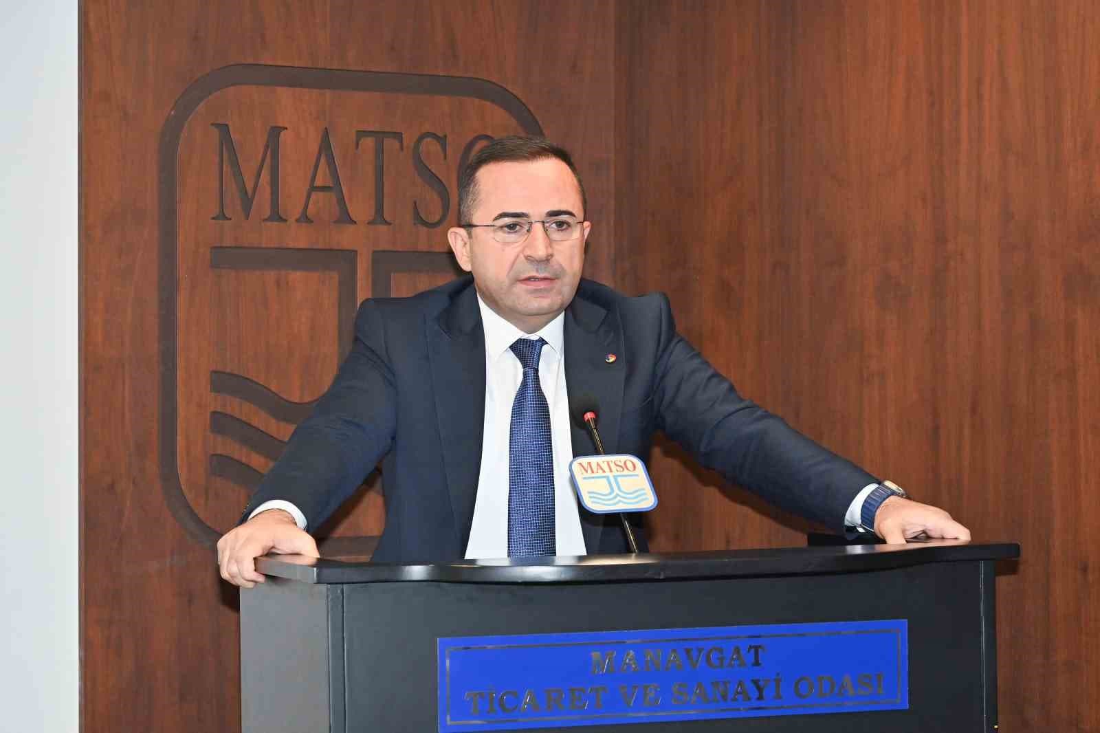 Başkan Güngör: "Akaryakıt istasyonlarında tek ruhsat uygulaması hayata geçirilmeli"