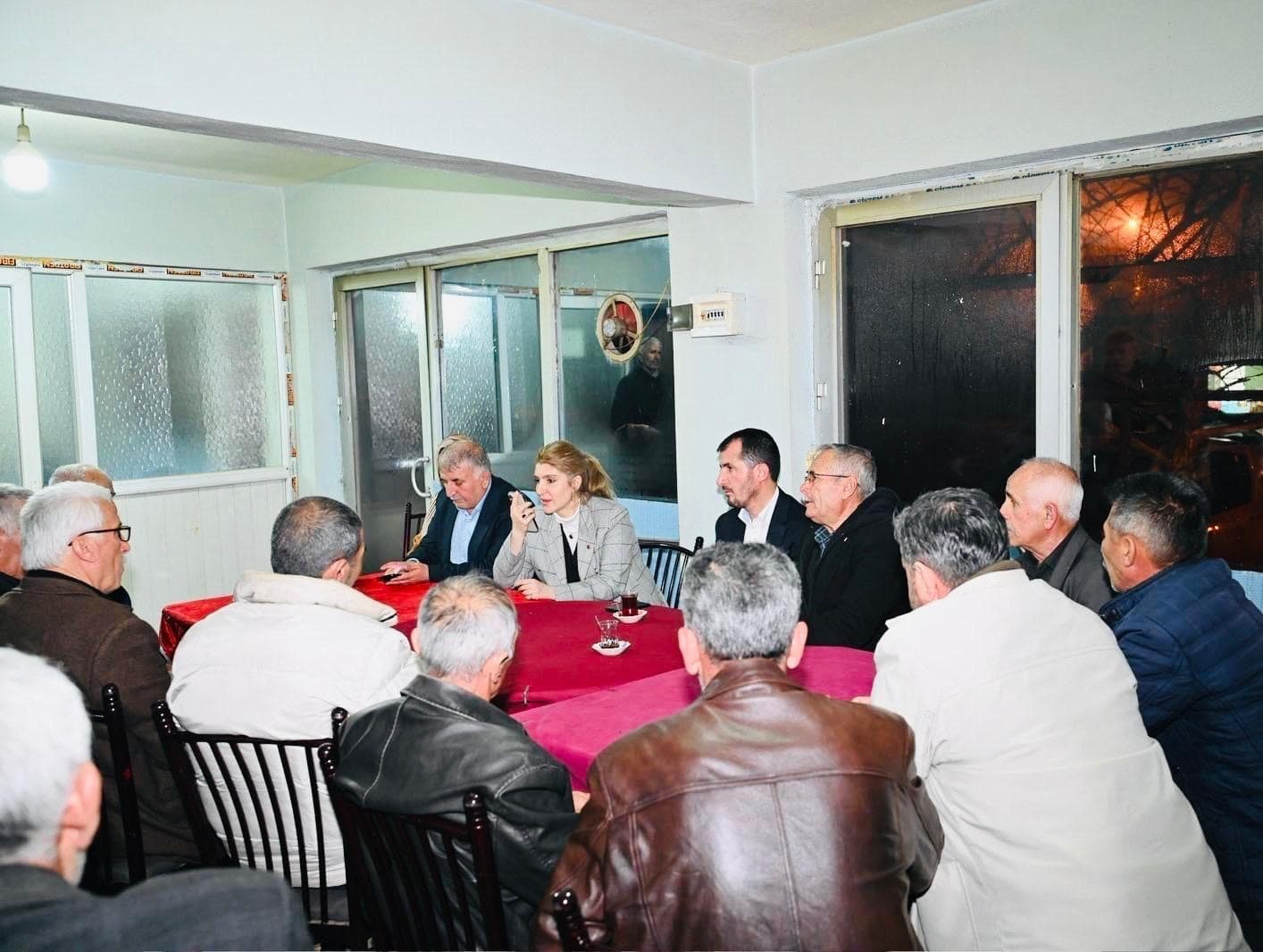 Milletvekili Ölmeztoprak gönüllere dokundu