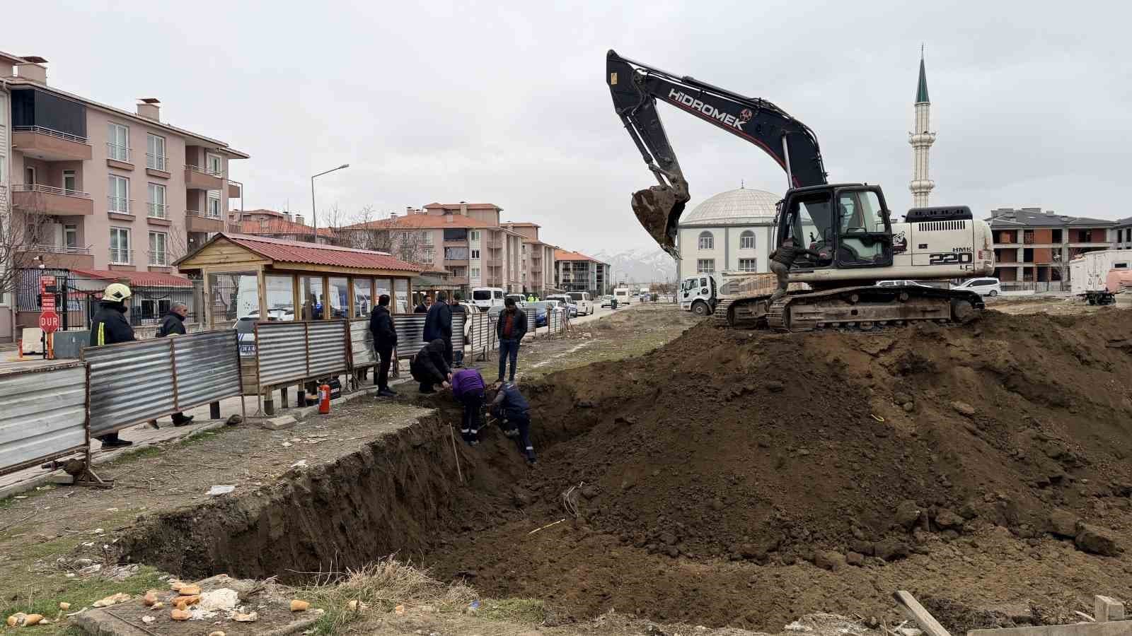 İnşaat alanında doğalgaz hattı koptu, ekipler seferber oldu