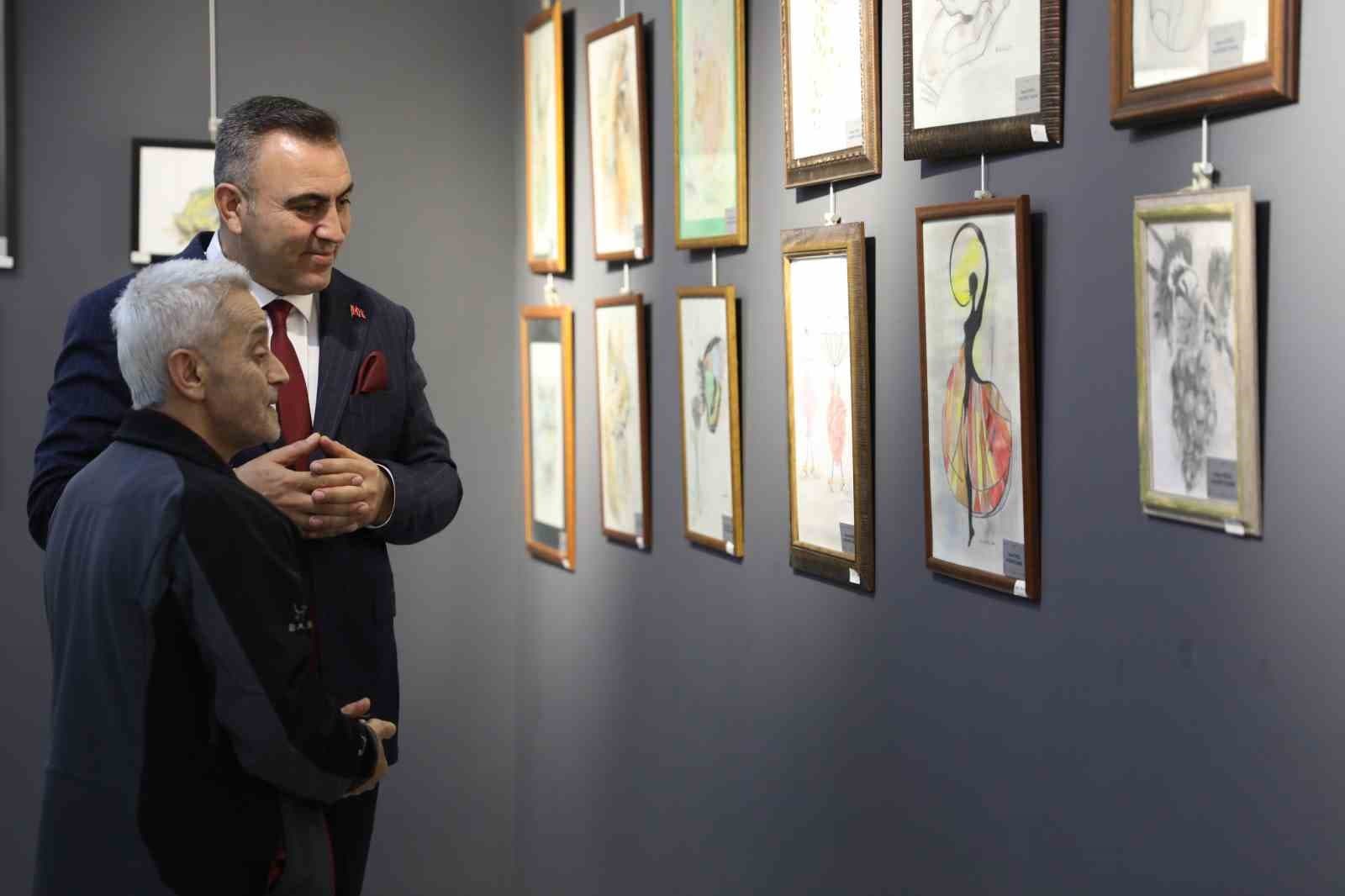 Olgun gençler, yaşlılara saygı haftasında hünerlerini sergiledi